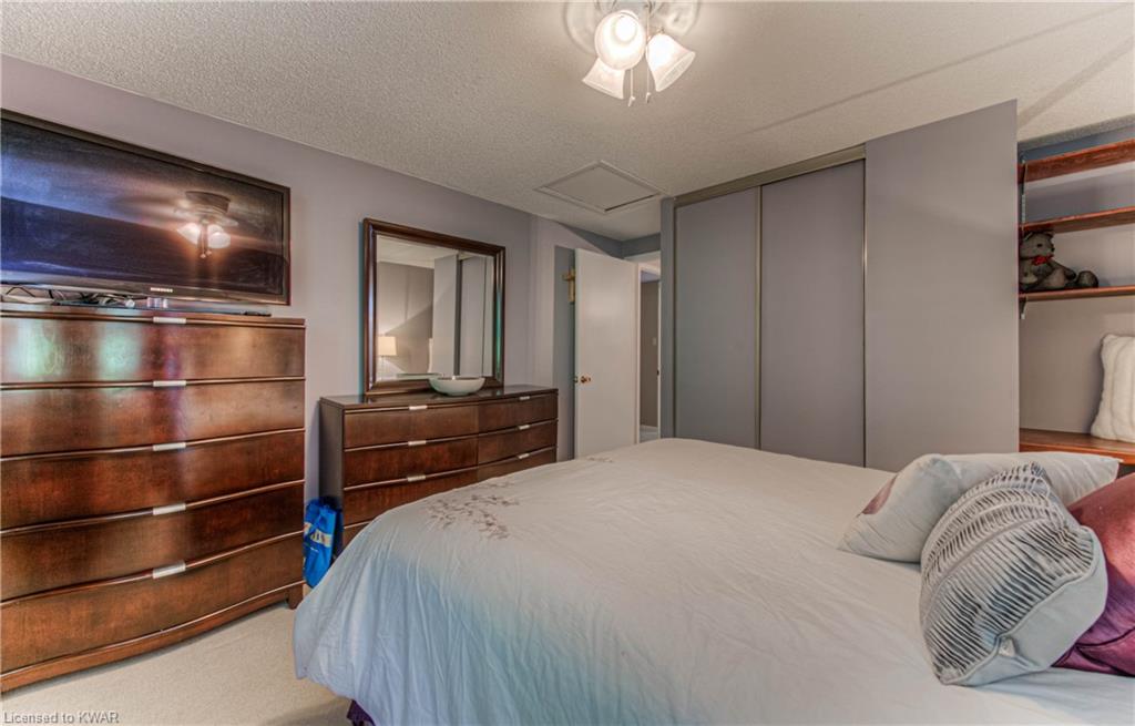 232 KINGSWOOD Drive Unit# 6, Kitchener, Ontario, Canada