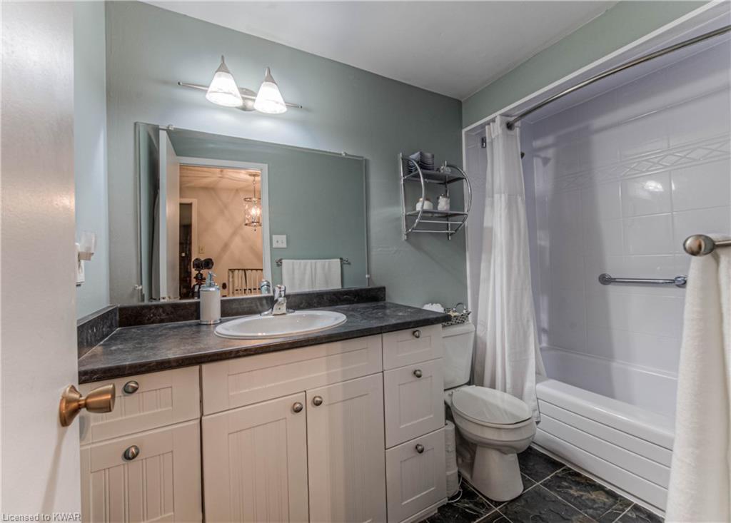 232 KINGSWOOD Drive Unit# 6, Kitchener, Ontario, Canada