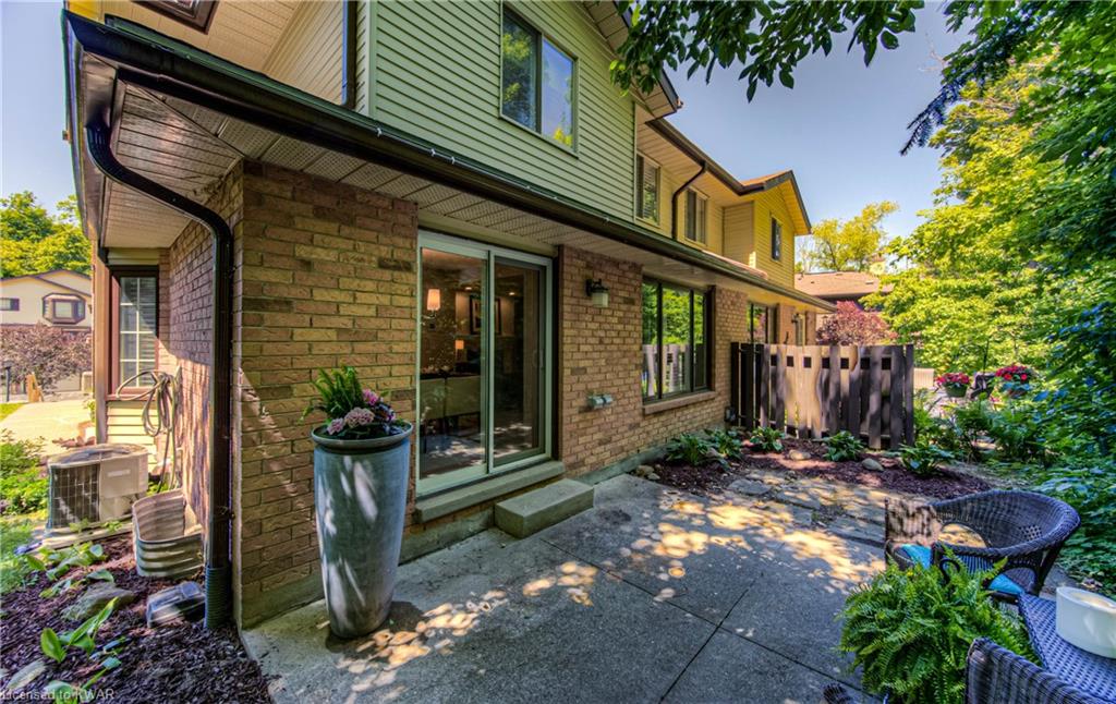 232 KINGSWOOD Drive Unit# 6, Kitchener, Ontario, Canada