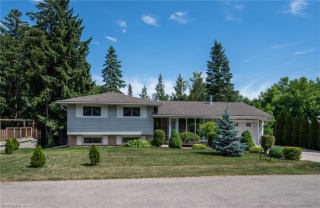 48 GREENWOOD Drive, New Hamburg Ontario, Canada