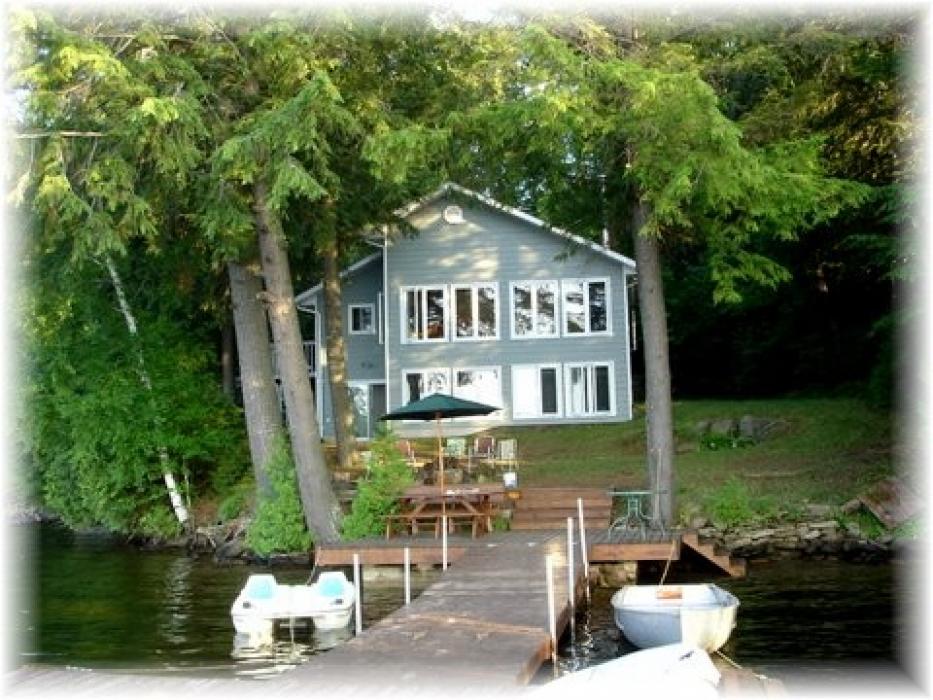 85 gilmour point rd, Apsley Ontario, Canada
