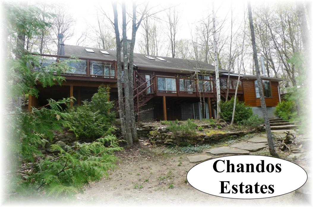 springbok drive chnados estates, Apsley Ontario, Canada
