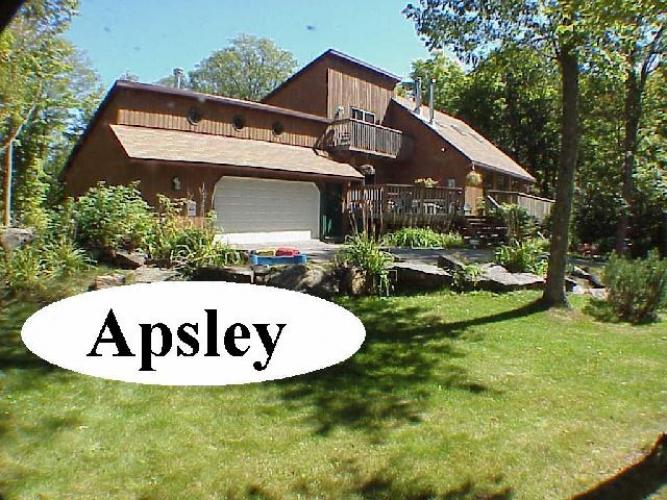 2207 county road 620, Apsley Ontario, Canada