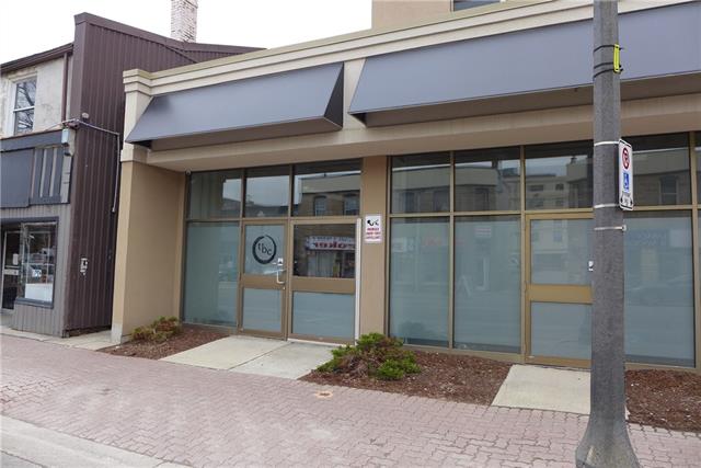 2 255 COLBORNE Street, Brantford Ontario, Canada