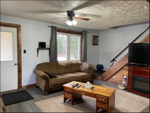 29462 Highway 60, Whitney, Ontario, Canada