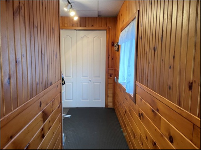 29462 Highway 60, Whitney, Ontario, Canada