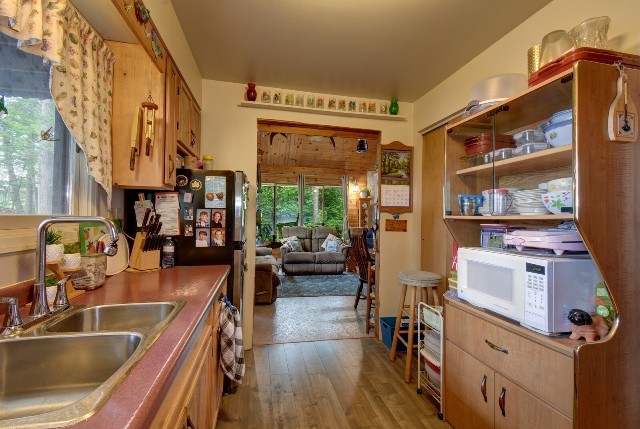 1036 Barbara Road, Harcourt, Ontario, Canada