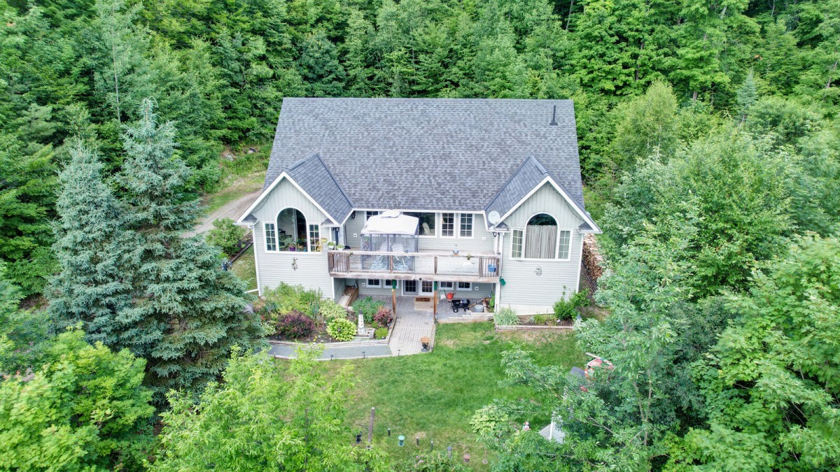 455 Albion Lake Drive, Bancroft, Ontario, Canada