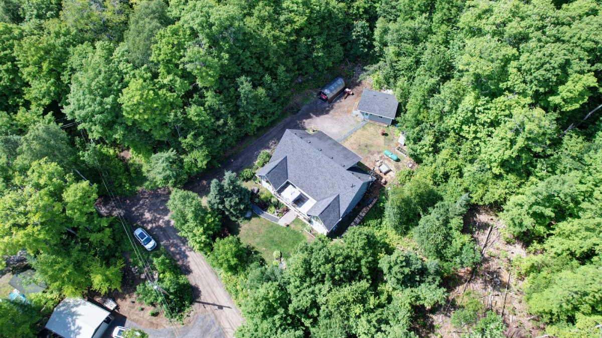 455 Albion Lake Drive, Bancroft, Ontario, Canada