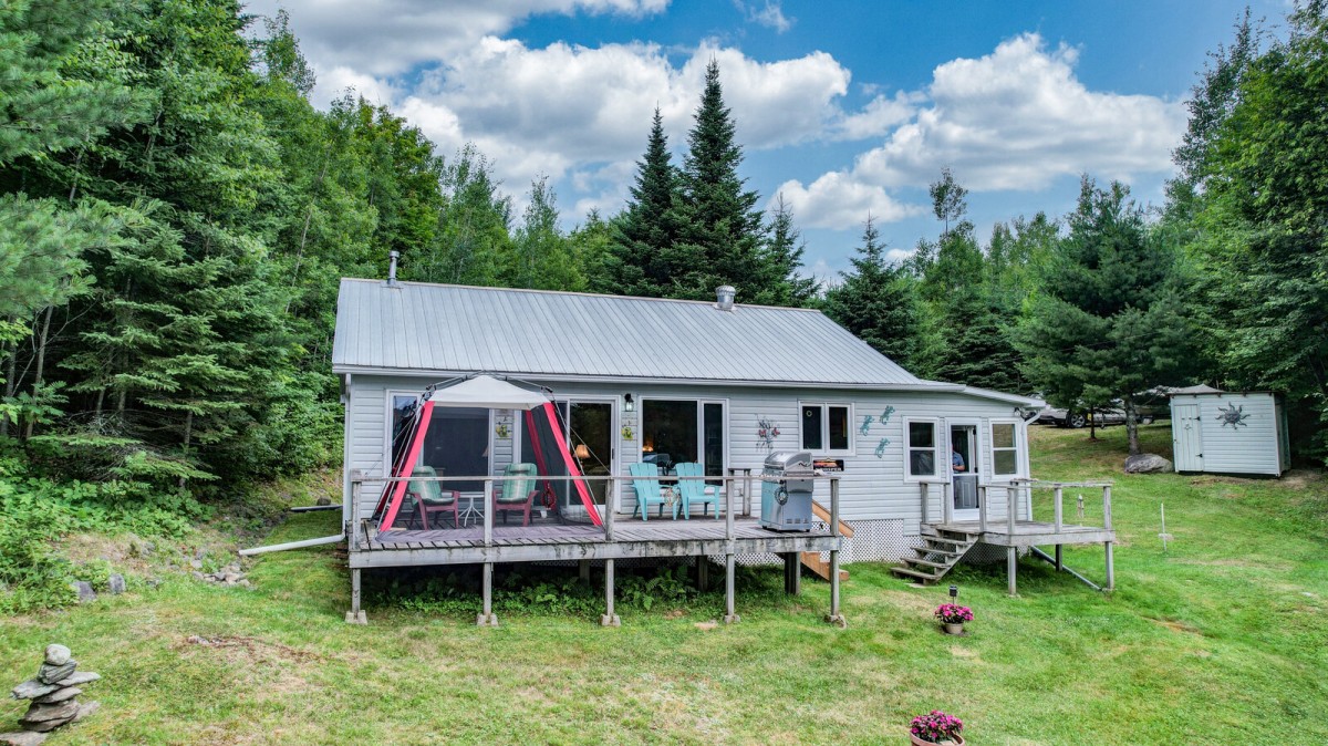 13 Bluff Rd, Maple Leaf, Ontario, Canada