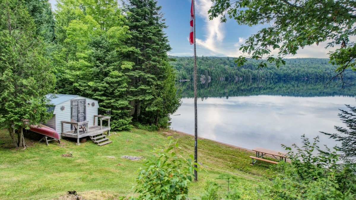 13 Bluff Rd, Maple Leaf, Ontario, Canada