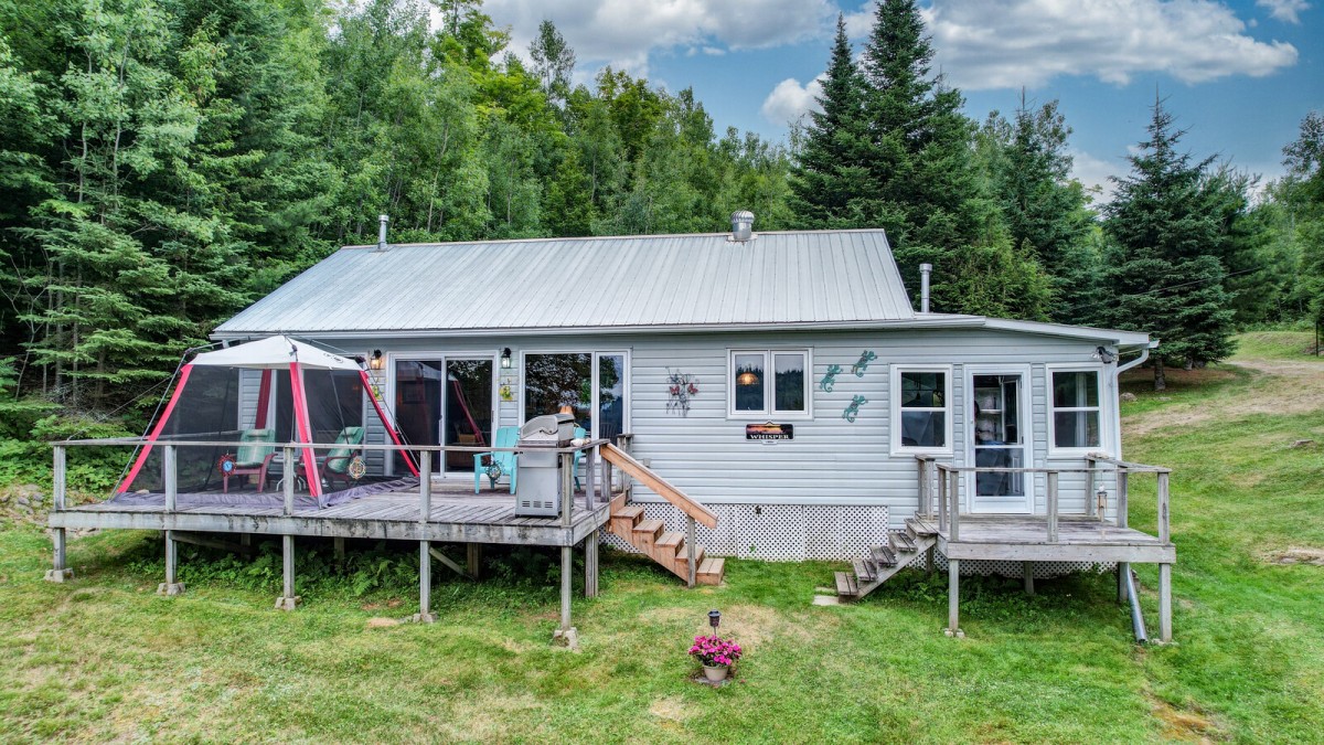 13 Bluff Rd, Maple Leaf, Ontario, Canada