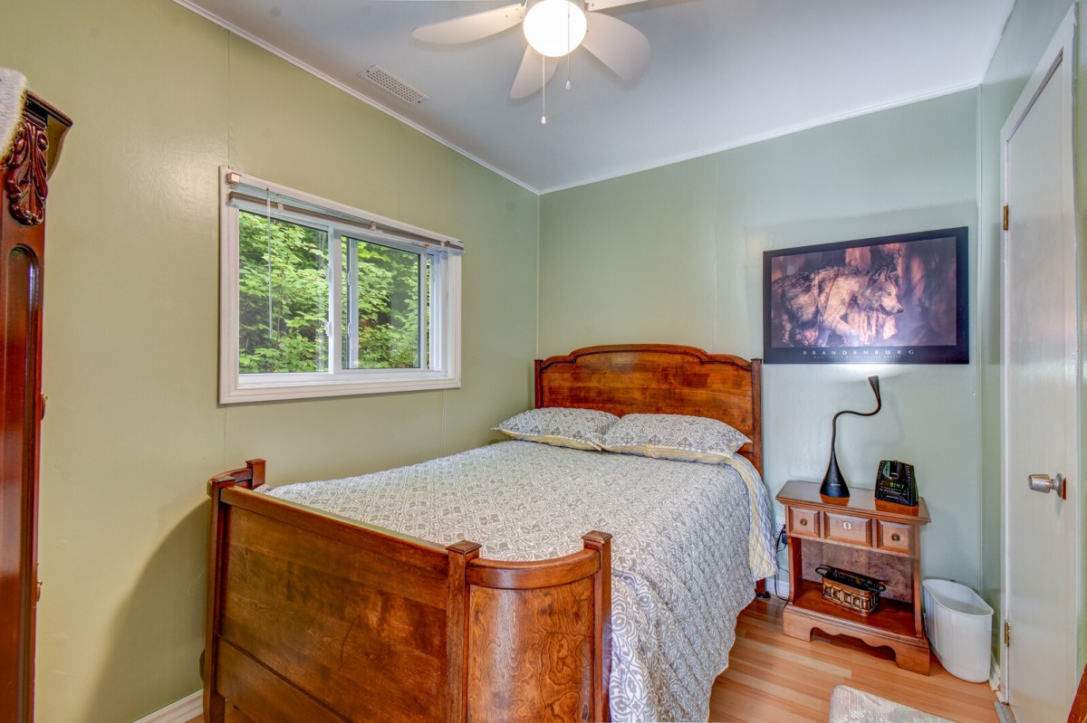 13 Bluff Rd, Maple Leaf, Ontario, Canada