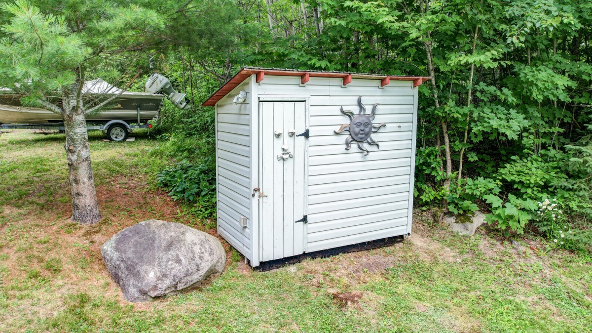 13 Bluff Rd, Maple Leaf, Ontario, Canada