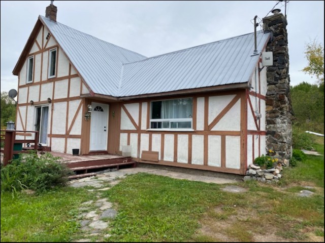 710 Rose Island Road