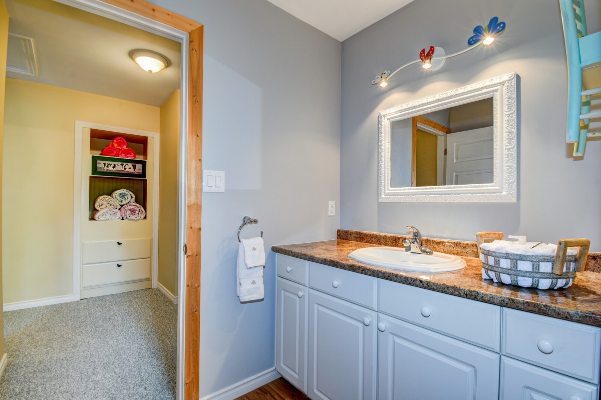 1186 Upper Paudash Rd, Bancroft, Ontario, Canada