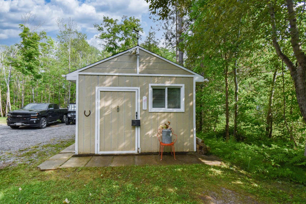 1186 Upper Paudash Rd, Bancroft, Ontario, Canada