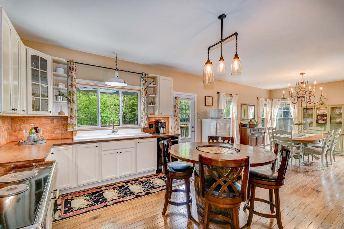 1186 Upper Paudash Rd, Bancroft, Ontario, Canada