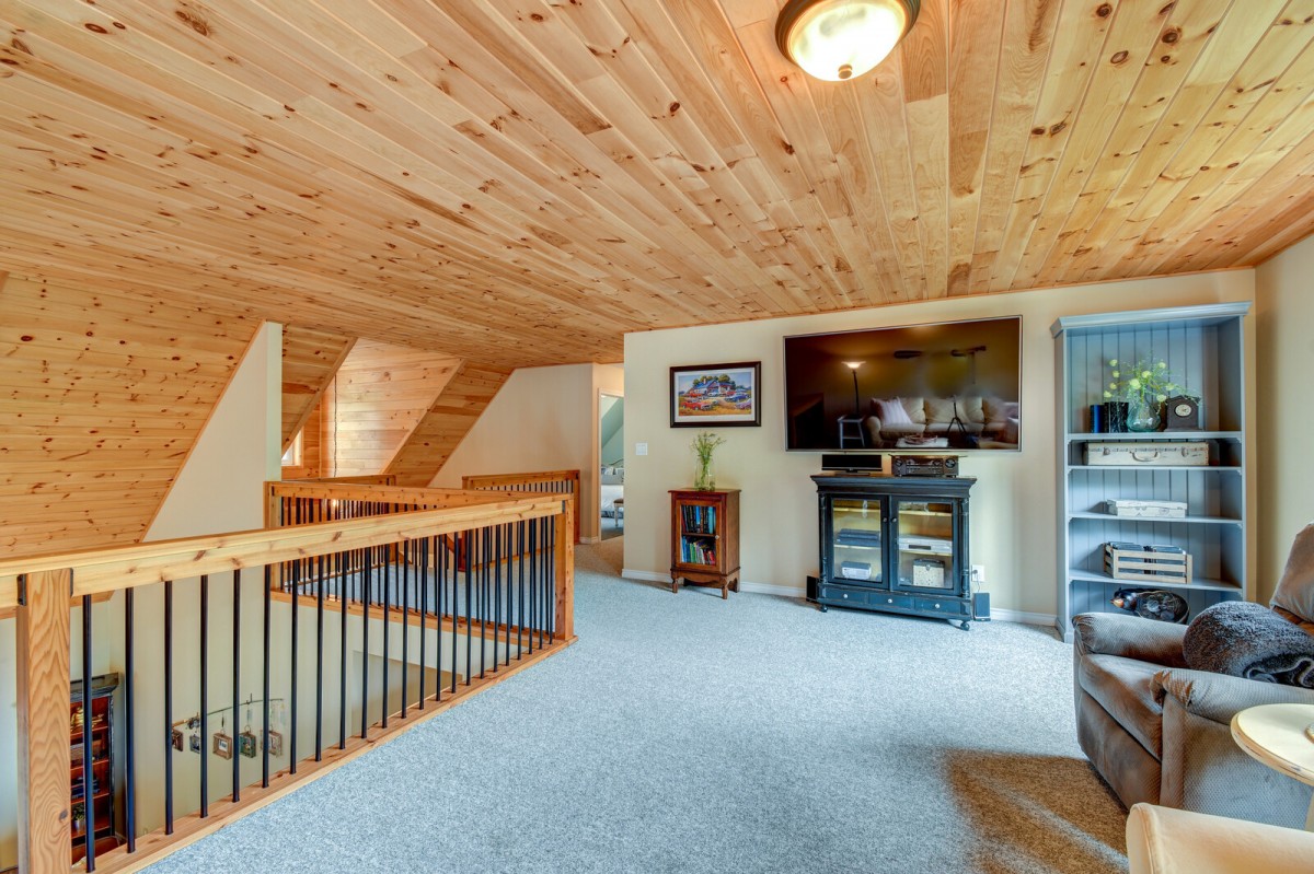 1186 Upper Paudash Rd, Bancroft, Ontario, Canada