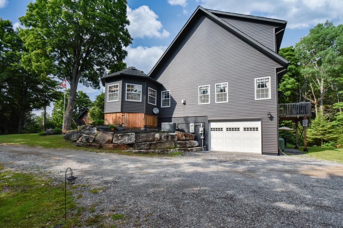 1186 Upper Paudash Rd, Bancroft, Ontario, Canada