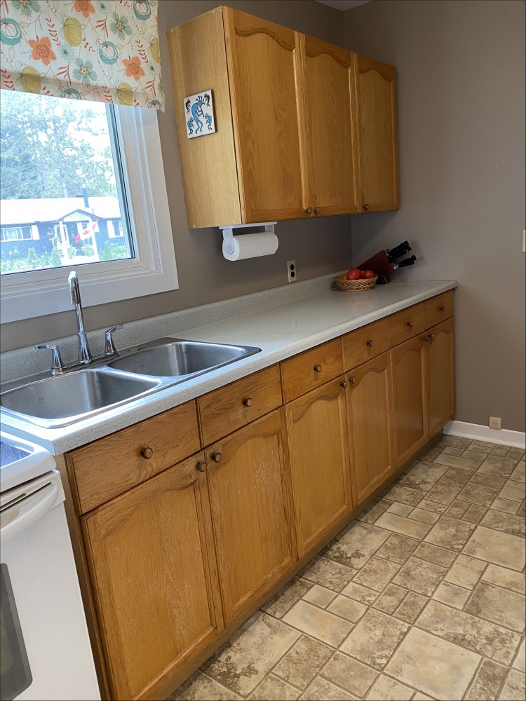 36 Hemlock Street, Cardiff, Ontario, Canada