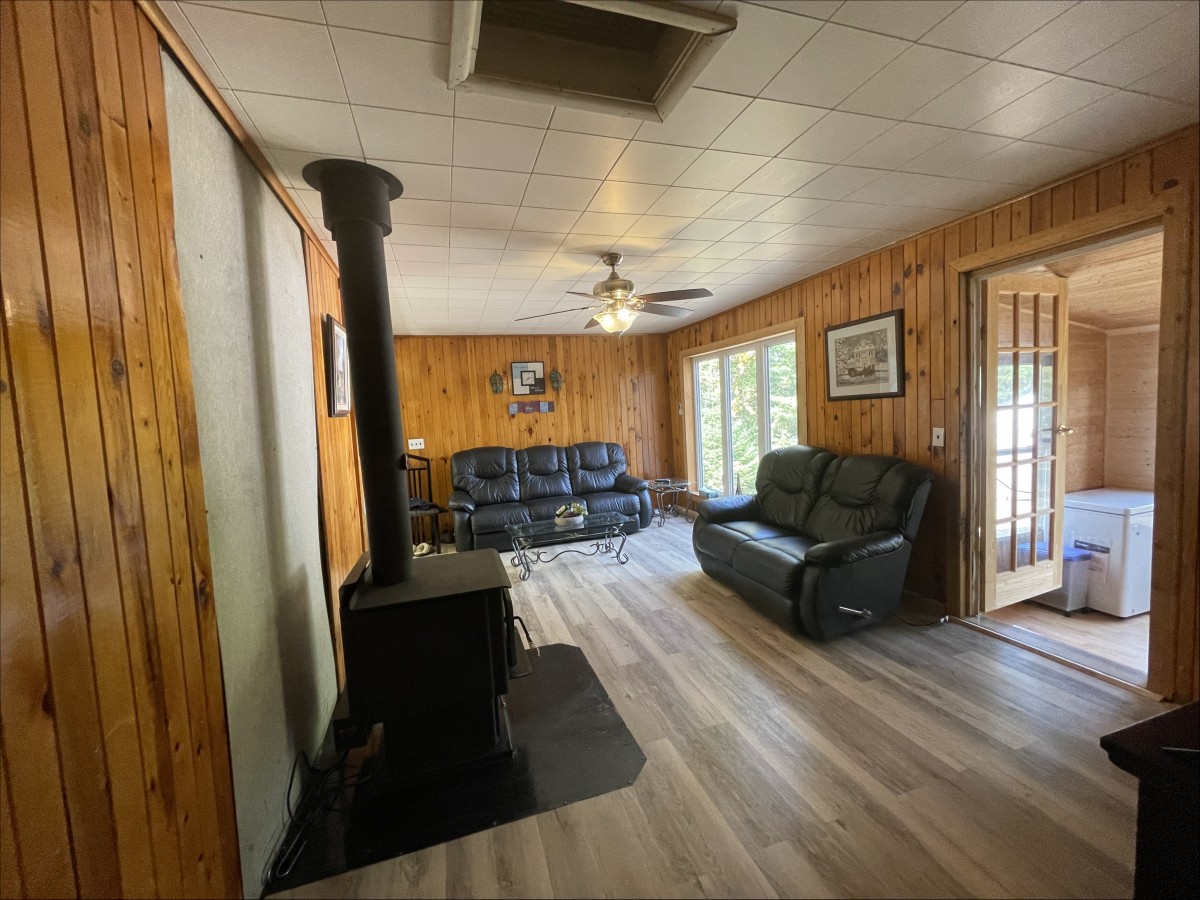343 Glory Road, Bancroft, Ontario, Canada