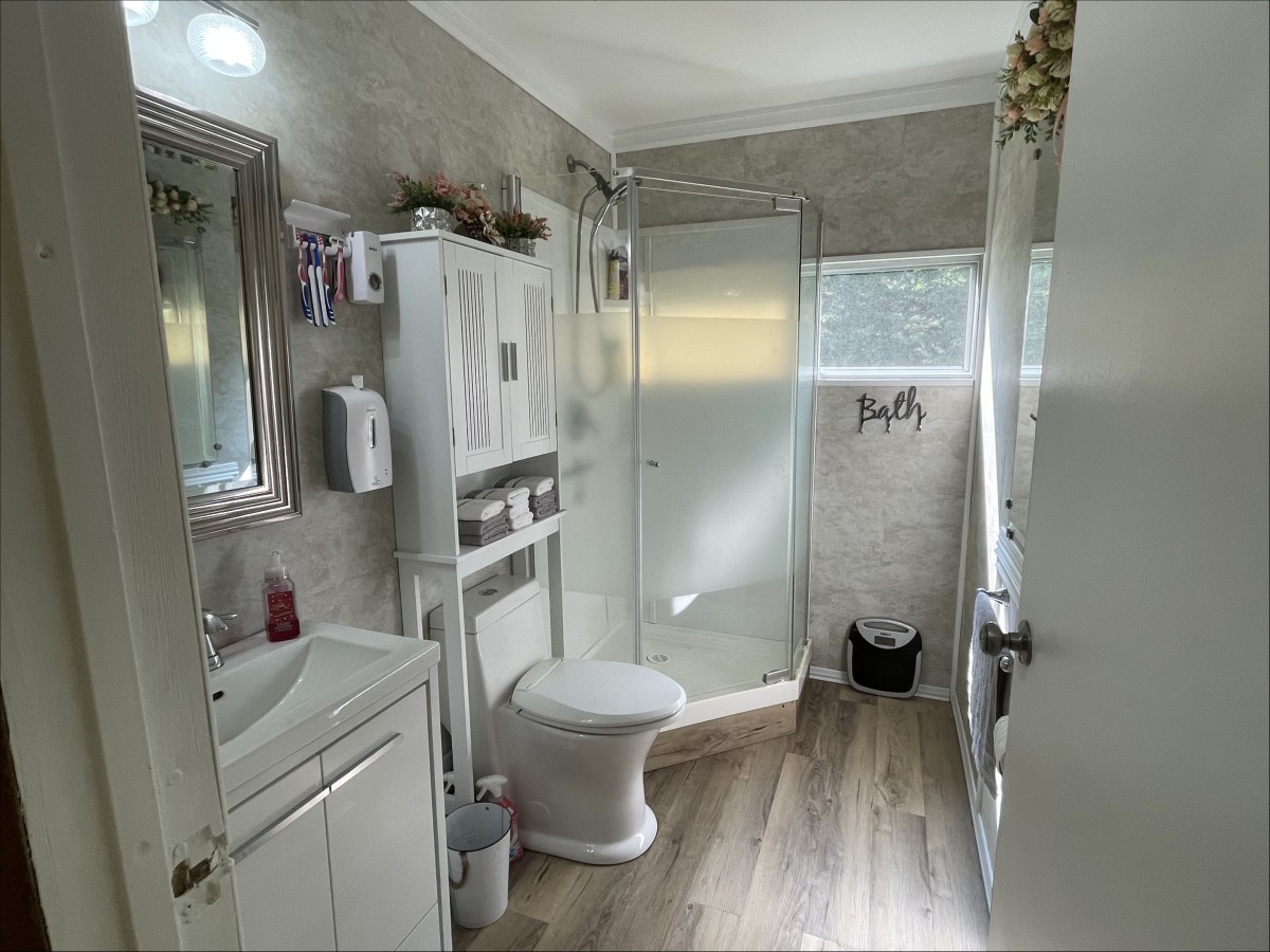 343 Glory Road, Bancroft, Ontario, Canada
