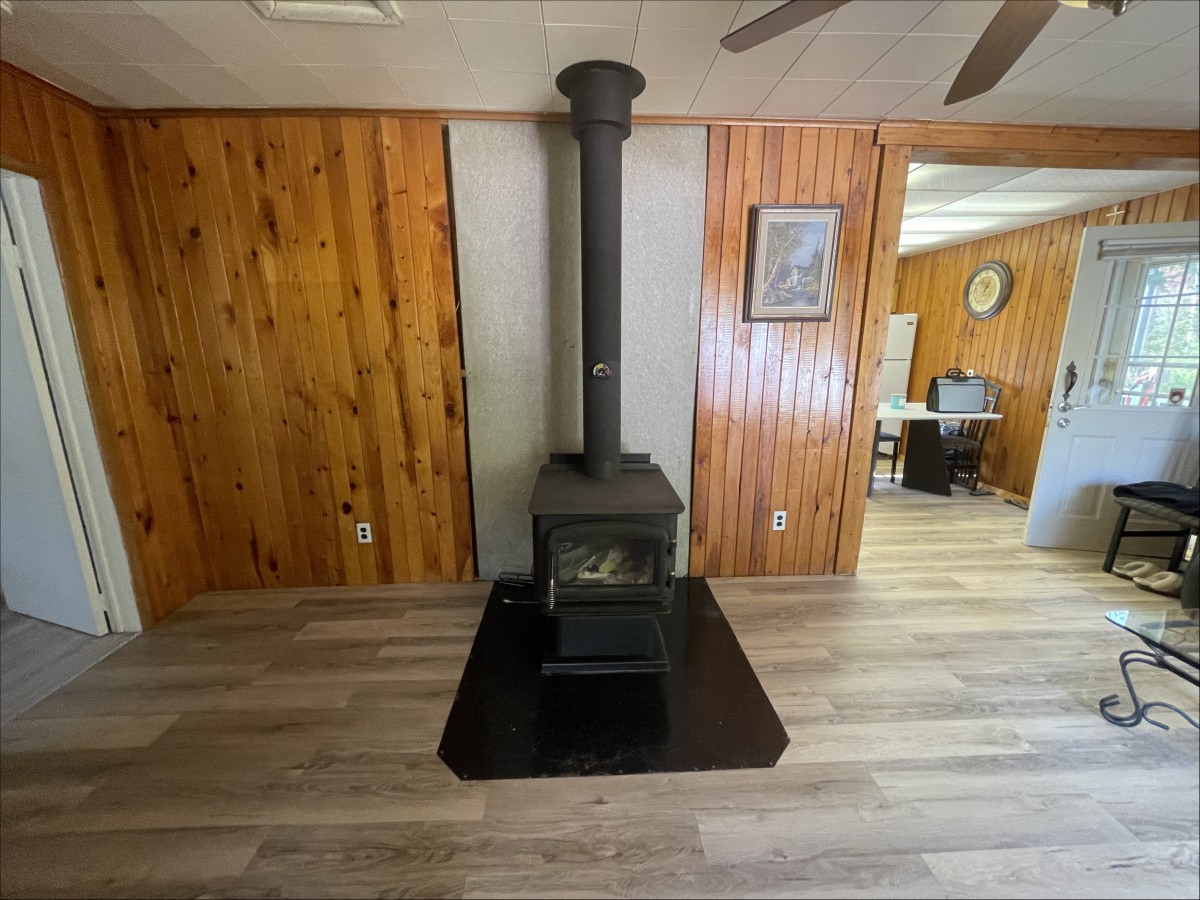 343 Glory Road, Bancroft, Ontario, Canada