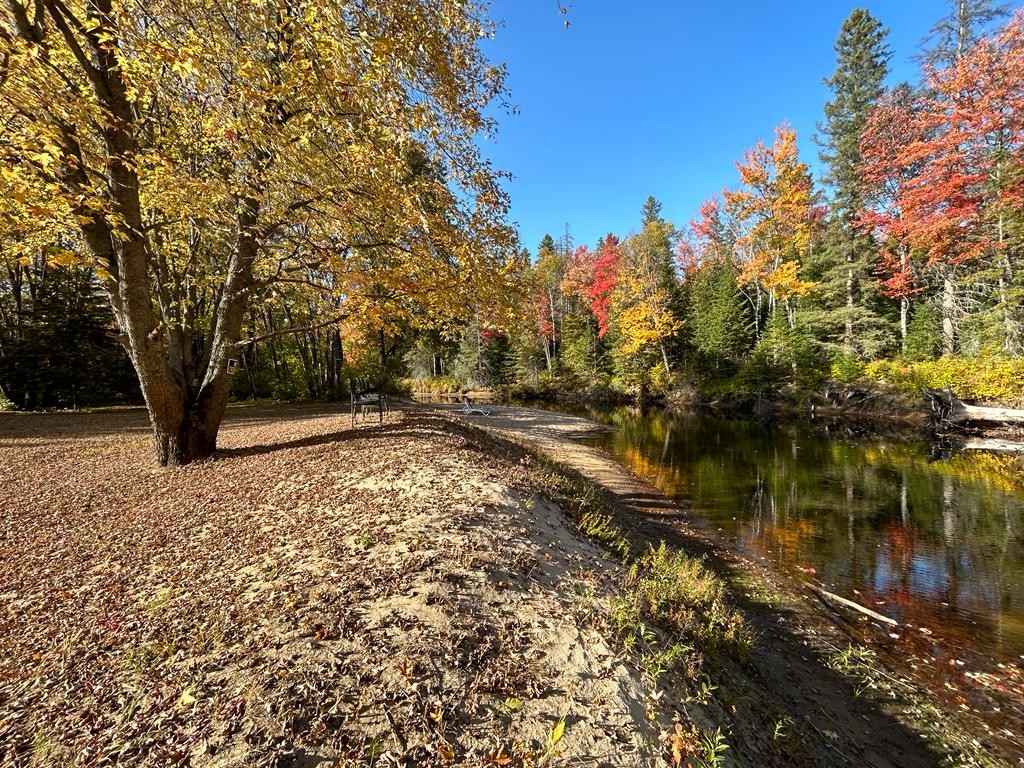 343 Glory Road, Bancroft, Ontario, Canada
