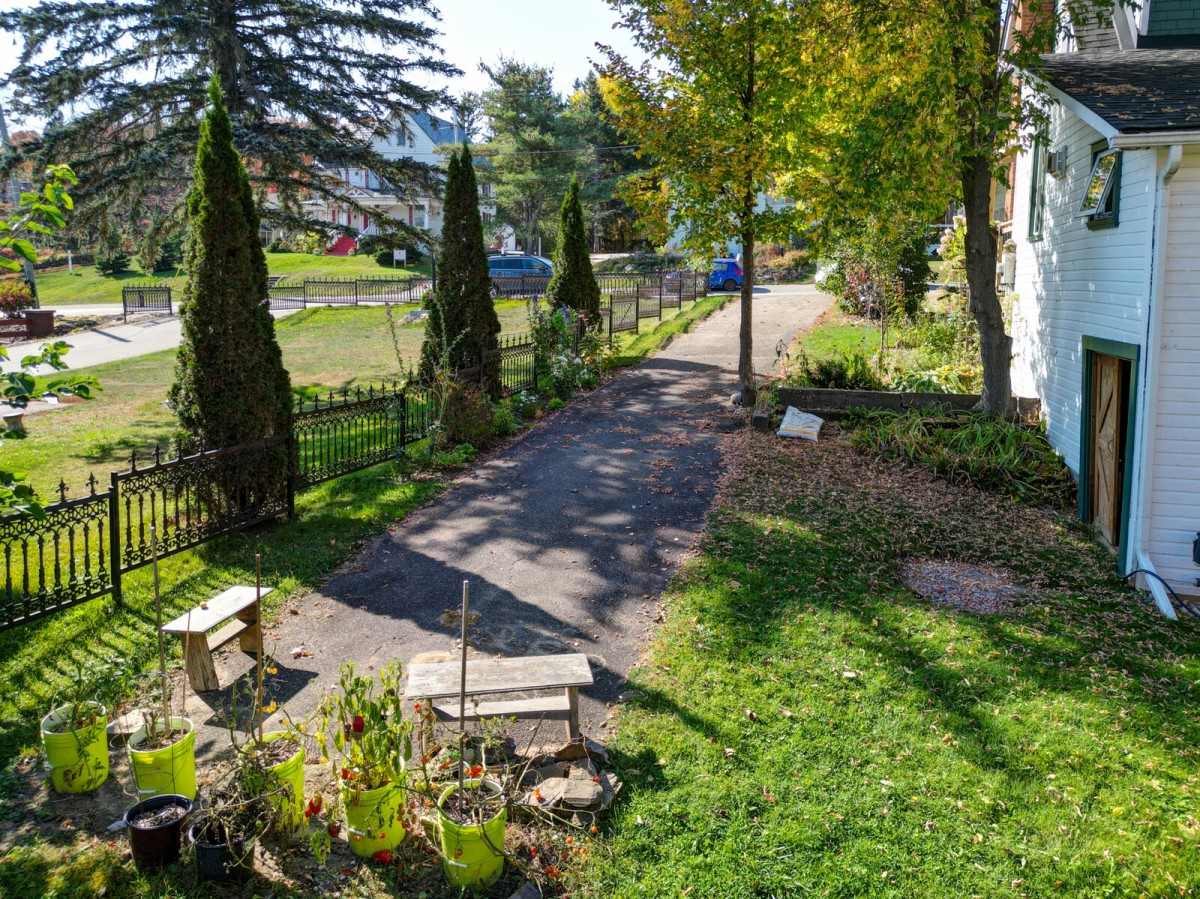 7 Sherbourne Street North, Bancroft, Ontario, Canada