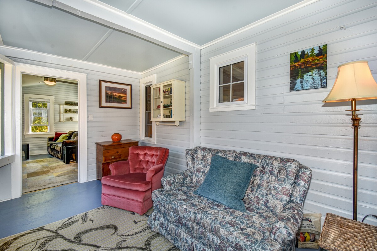 7 Sherbourne Street North, Bancroft, Ontario, Canada