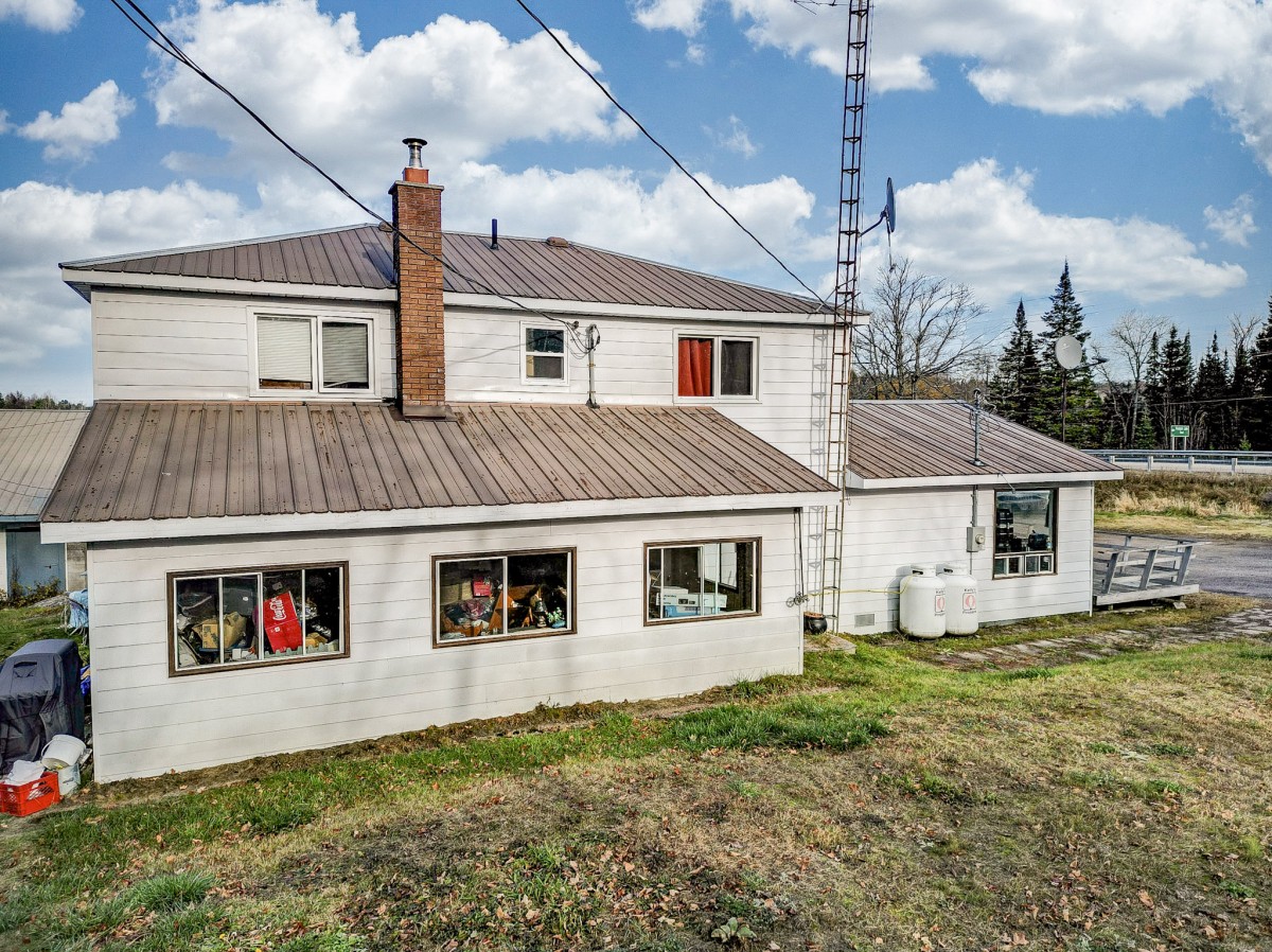 27709 Highway 28 South, Bancroft, Ontario, Canada
