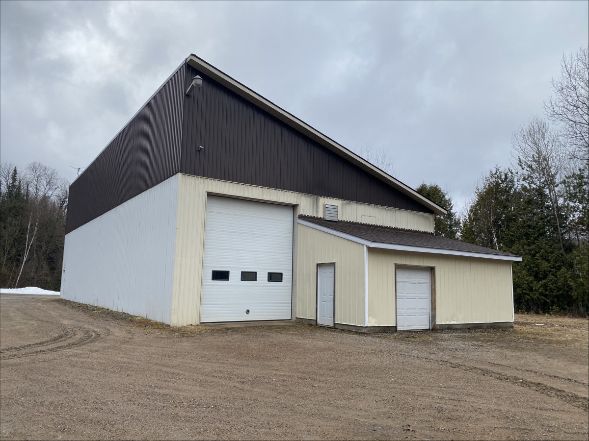 29556B Highway 28 South, Bancroft, Ontario, Canada photo 2