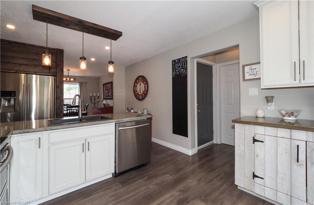 75 REINER Crescent, Wellesley, Ontario, Canada
