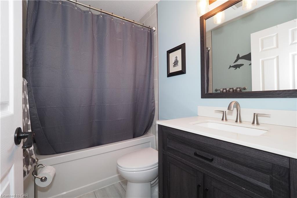 75 REINER Crescent, Wellesley, Ontario, Canada