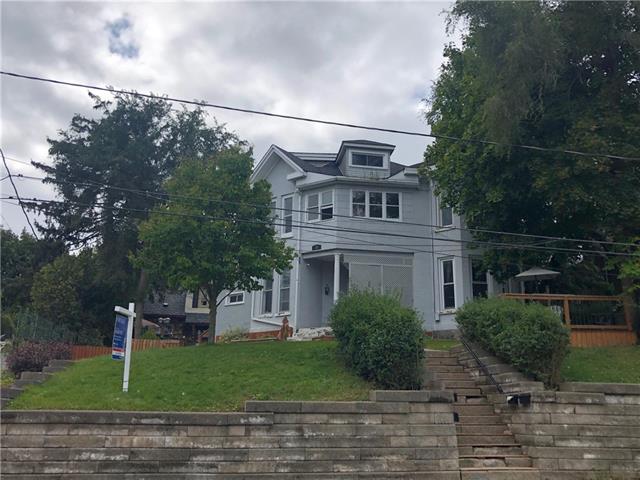 33 MYRTLE Avenue, Cambridge Ontario, Canada