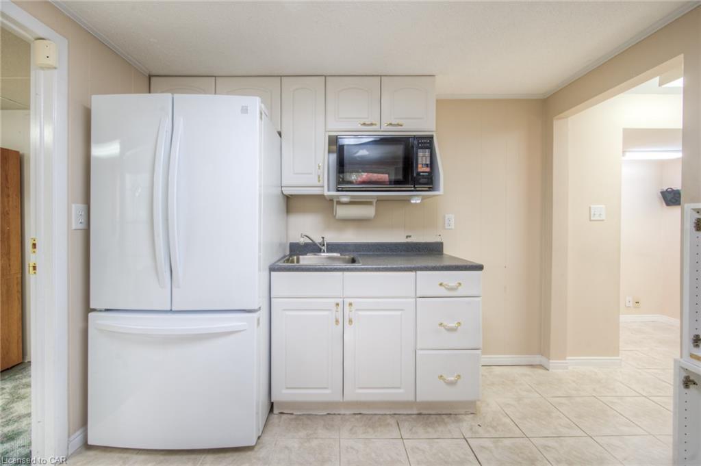 58 SUMMERSIDE Crescent, Cambridge, Ontario, Canada