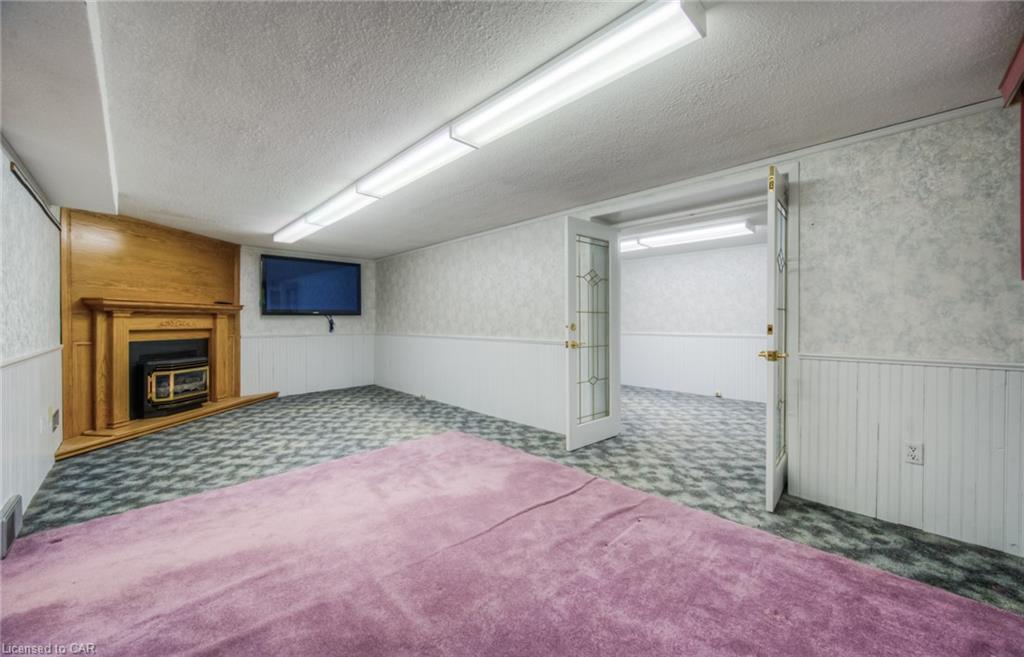 58 SUMMERSIDE Crescent, Cambridge, Ontario, Canada