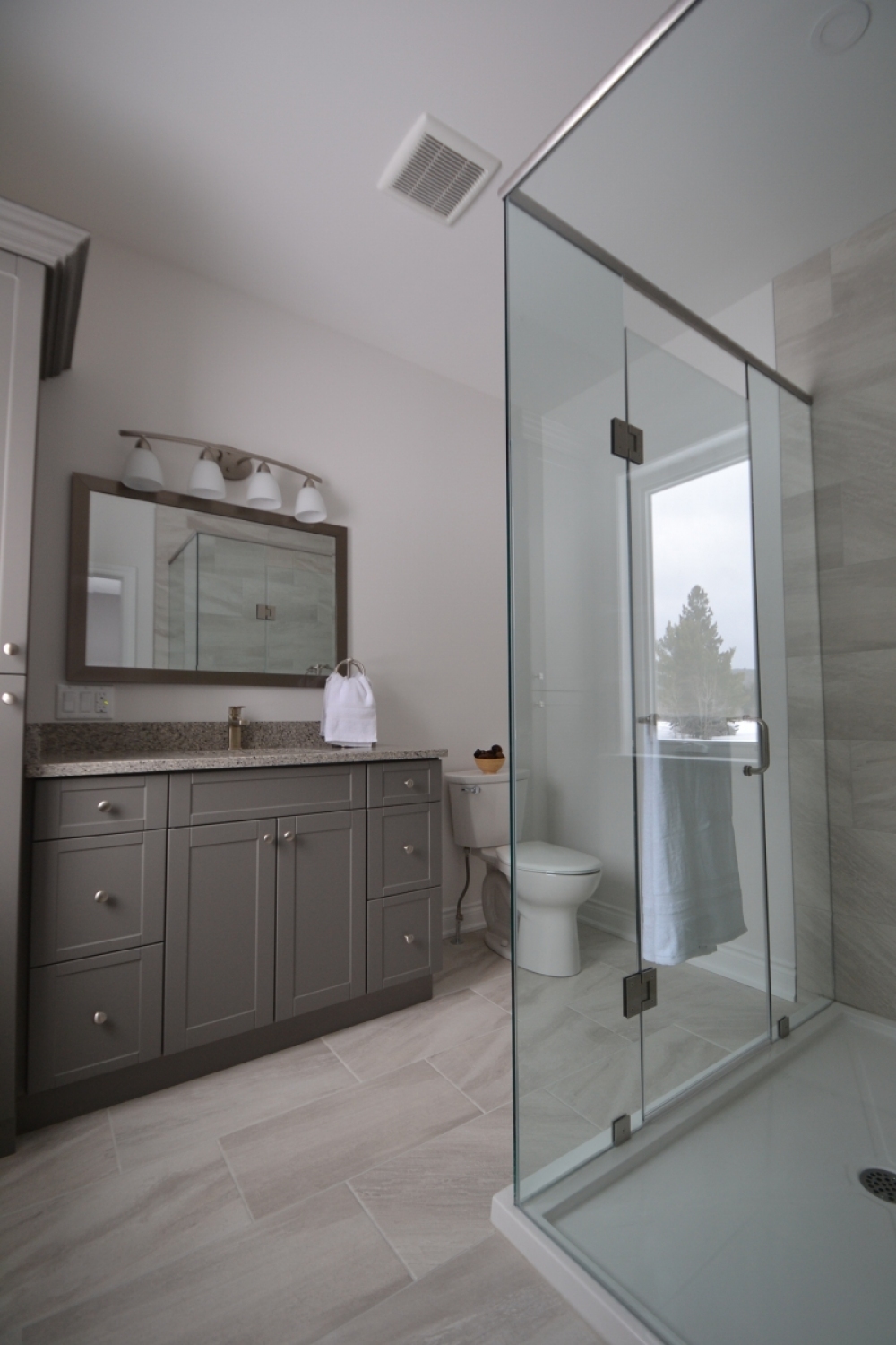 2 Bancroft Ridge Dr., Bancroft Ontario, Canada