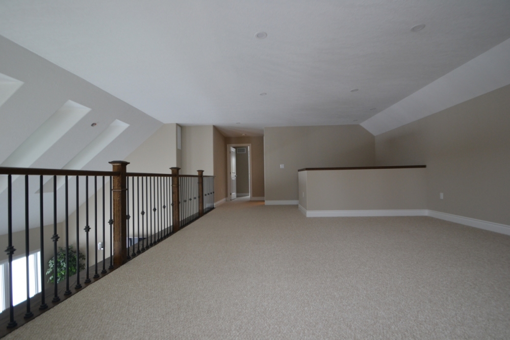 2 Bancroft Ridge Dr., Bancroft Ontario, Canada