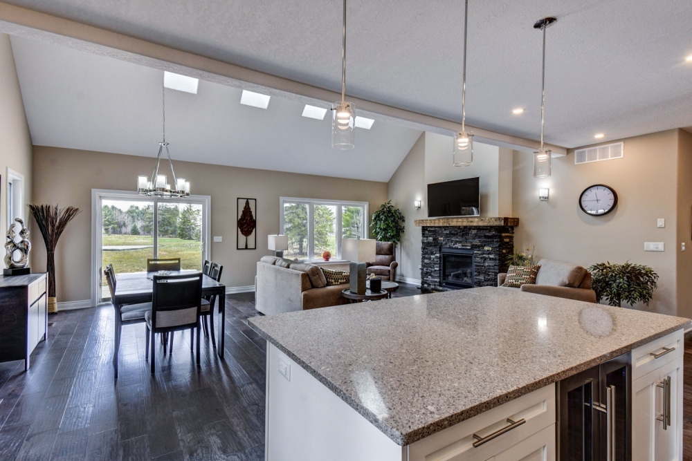 2 Bancroft Ridge Dr., Bancroft Ontario, Canada