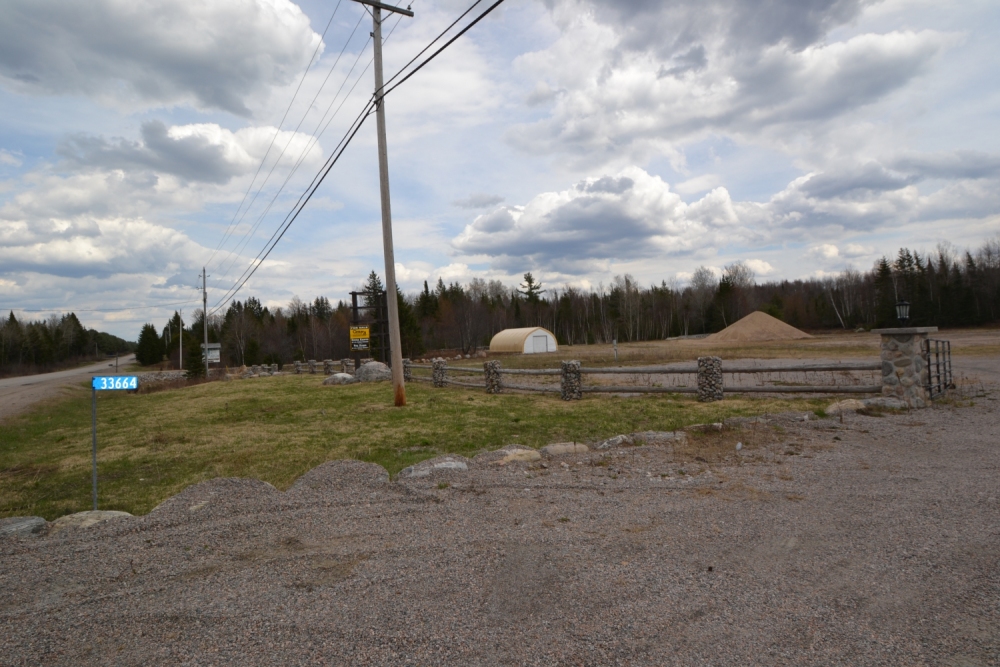 33664 Highway 62, N.