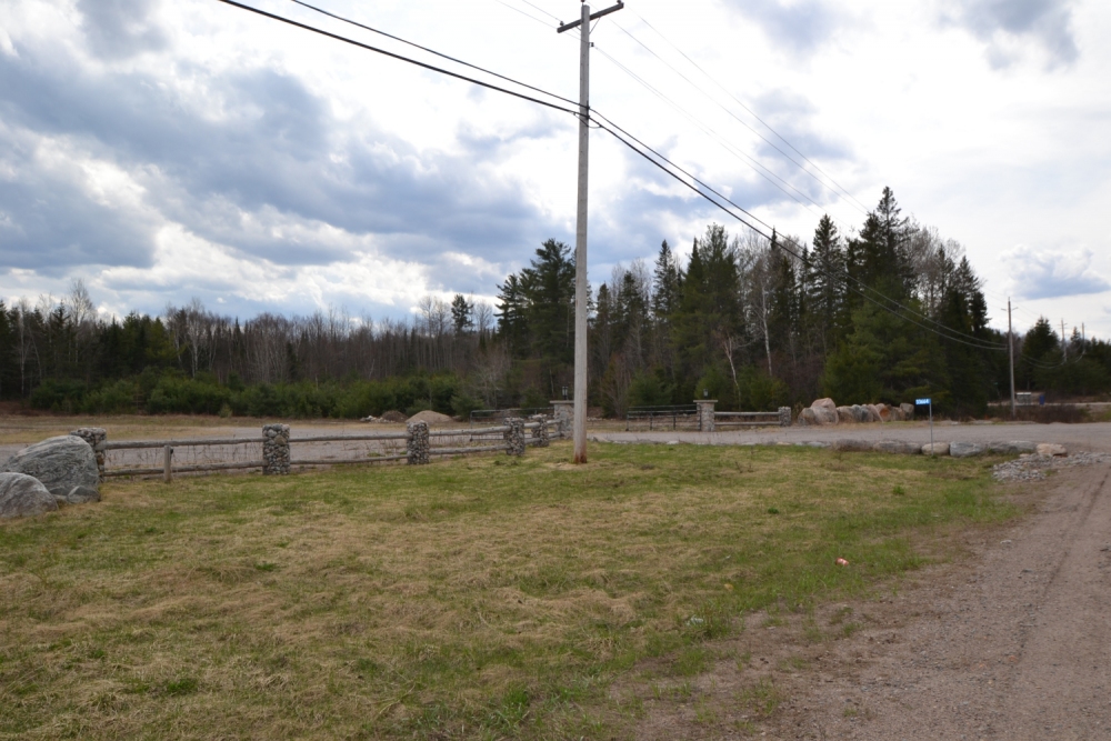 33664 Highway 62, N.
