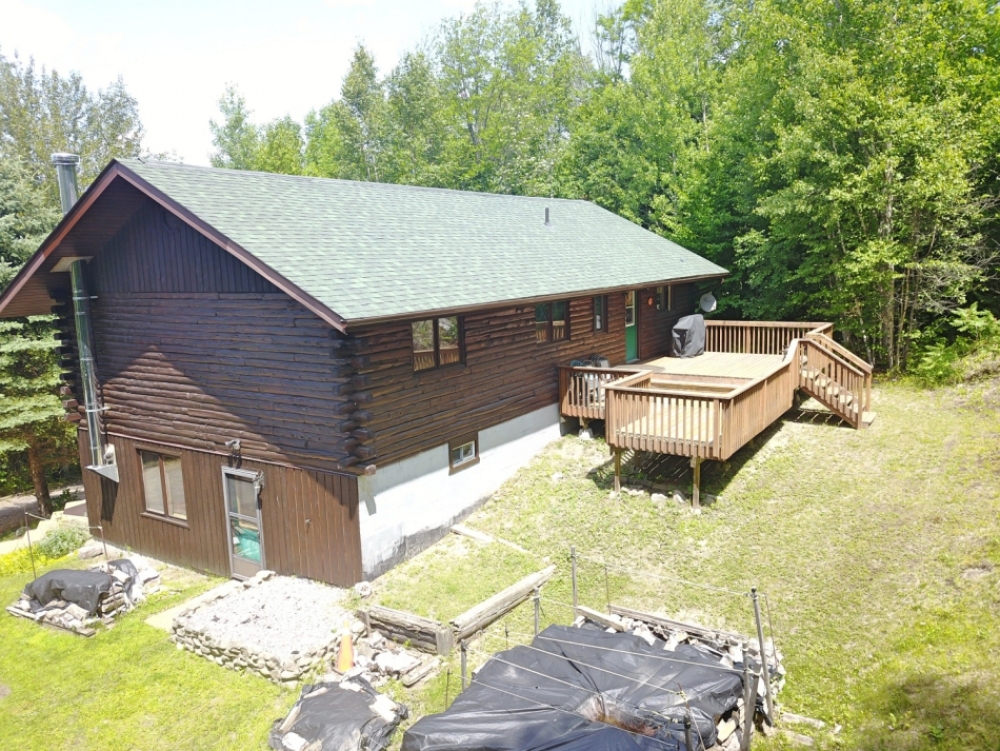 1835 South Baptiste Lake Road, Hastings Highlands Ontario, Canada