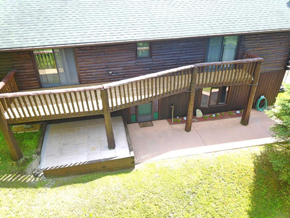 1835 South Baptiste Lake Road, Hastings Highlands Ontario, Canada