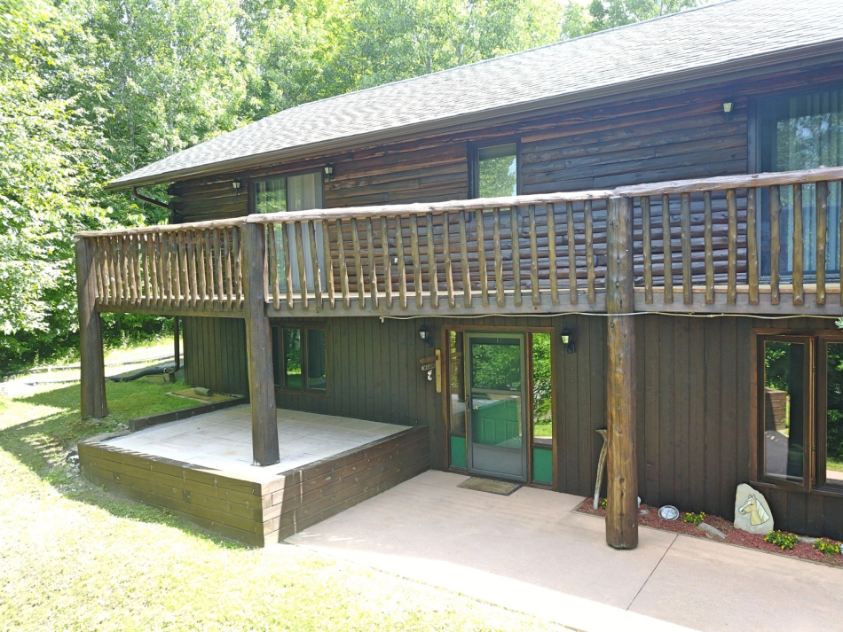 1835 South Baptiste Lake Road, Hastings Highlands Ontario, Canada