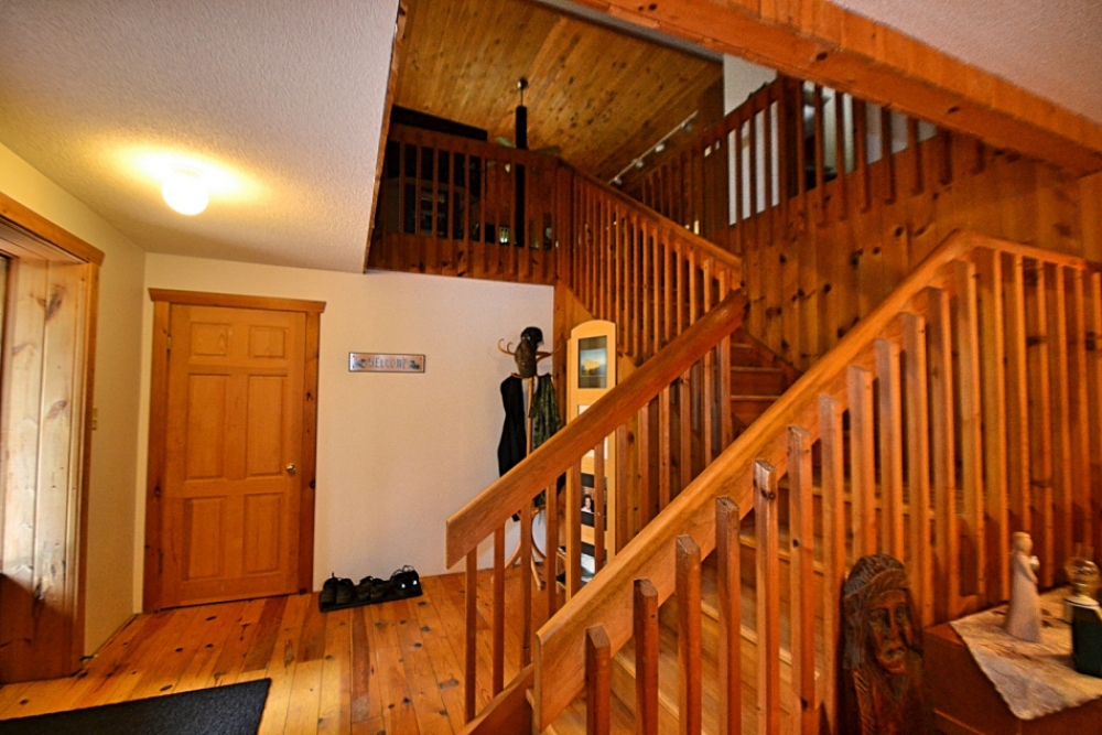 1835 South Baptiste Lake Road, Hastings Highlands Ontario, Canada