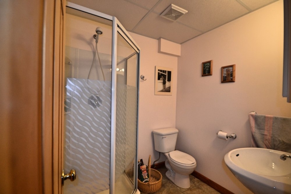 1835 South Baptiste Lake Road, Hastings Highlands Ontario, Canada