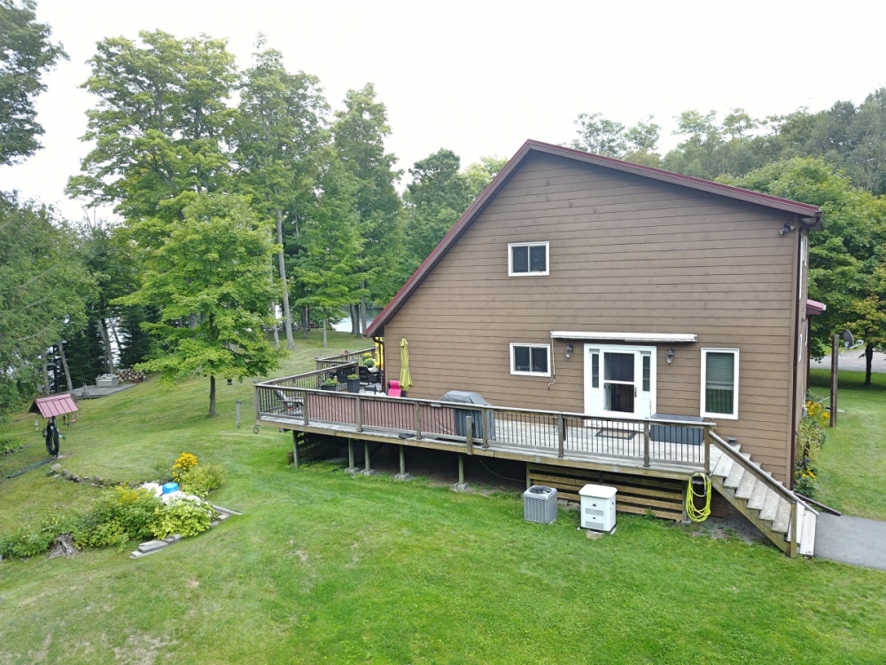 1115A Steenburg Lake Road North, Gilmour Ontario, Canada