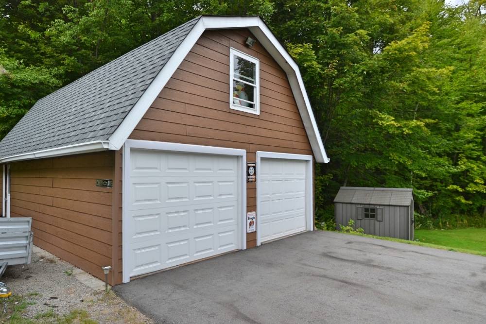 1115A Steenburg Lake Road North, Gilmour Ontario, Canada